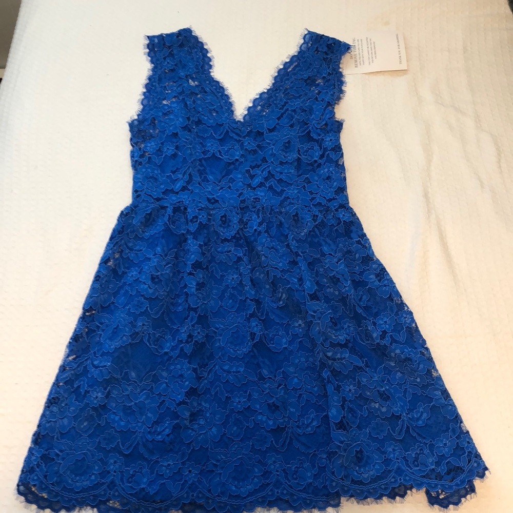 NWT Wyatt Blue Lace Dress [Size M]